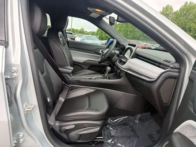 2024 Jeep Compass Latitude Lux FWD