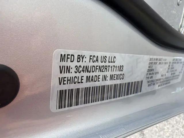 2024 Jeep Compass Latitude Lux FWD