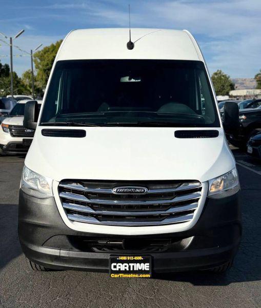 2021 Freightliner Sprinter High Roof I4