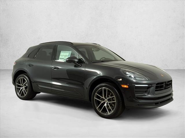 2026 Porsche Macan AWD