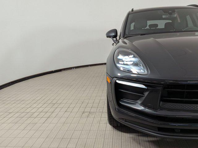 2026 Porsche Macan AWD
