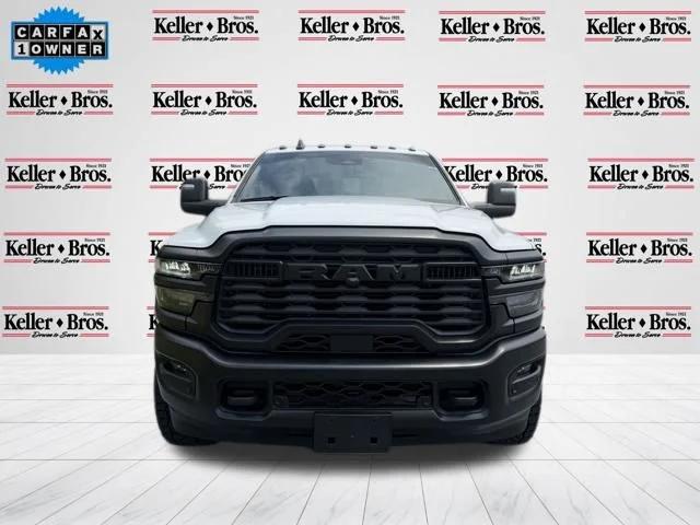 2025 RAM 3500 Tradesman Crew Cab 4x4 64 Box