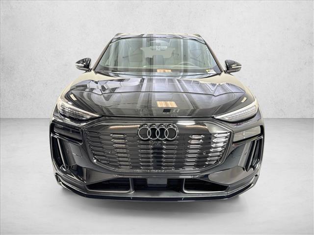 2027 Audi Q6 e-tron Premium Plus quattro