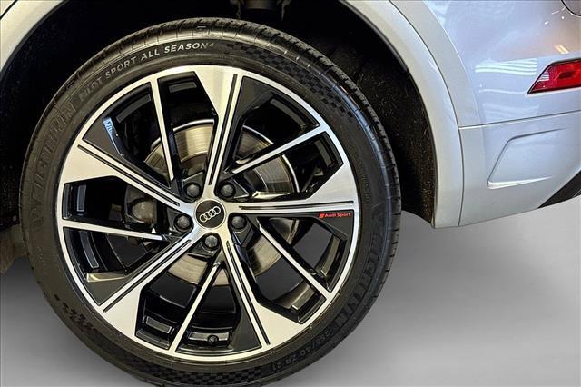 2023 Audi SQ5 Premium Plus TFSI quattro Tiptronic