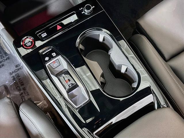 2027 Audi SQ6 e-tron Premium Plus quattro