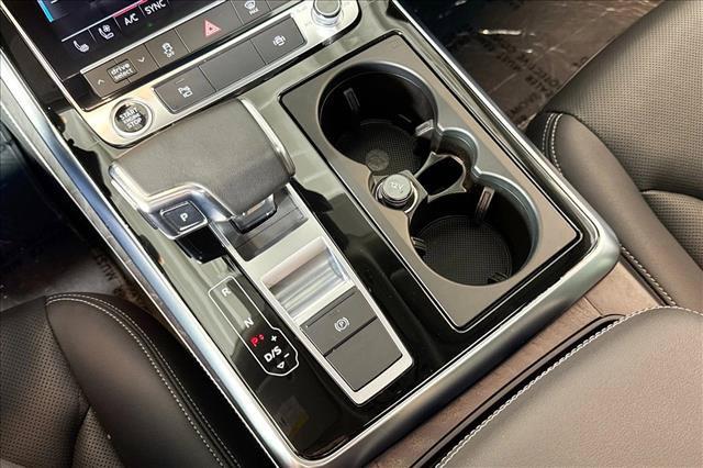 2023 Audi Q8 Premium Plus 55 TFSI quattro Tiptronic