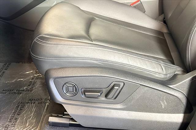 2023 Audi Q8 Premium Plus 55 TFSI quattro Tiptronic