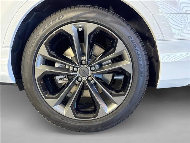 2026 Audi Q7 Premium Plus TFSI quattro tiptronic