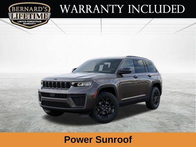 2026 Jeep Grand Cherokee Altitude 4x4 for sale in New Richmond, WI