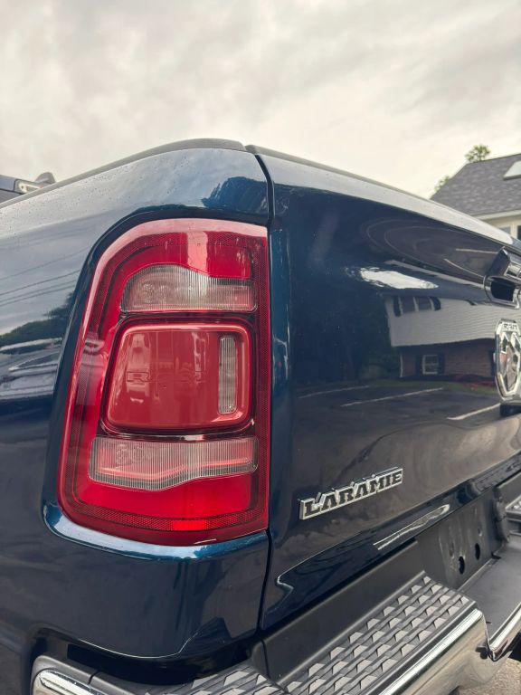 2021 Ram 1500 Laramie Crew Cab 4x4 5'7" Box
