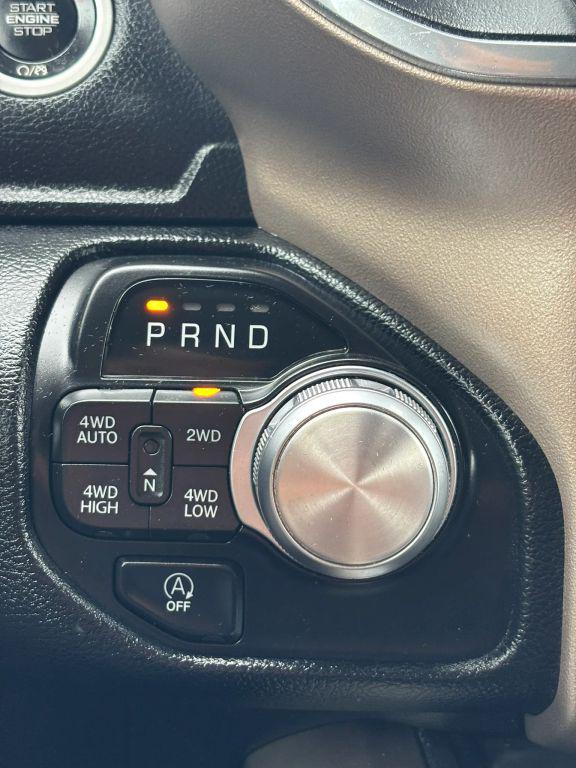 2021 Ram 1500 Laramie Crew Cab 4x4 5'7" Box