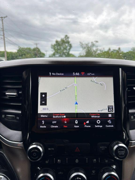 2021 Ram 1500 Laramie Crew Cab 4x4 5'7" Box