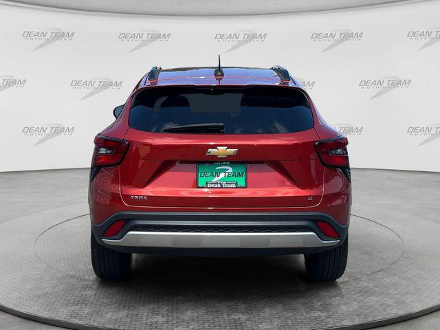2024 Chevrolet Trax FWD LT