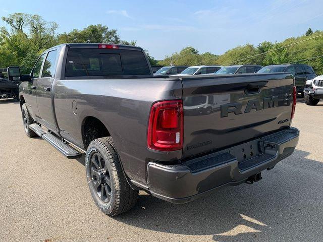 2027 RAM Ram 3500 RAM 3500 BIG HORN CREW CAB 4X4 8 BOX 2027 RAM Ram 3500 RAM 3500 BIG HORN CREW CAB 4X4 8 BOX