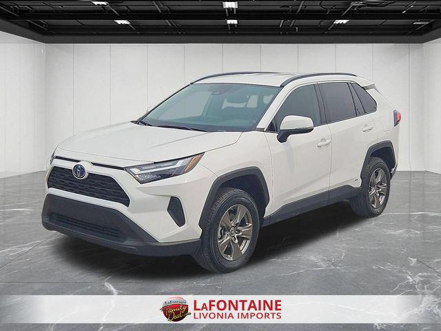 2024 Toyota RAV4 Hybrid LE
