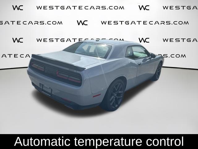 2022 Dodge Challenger SXT