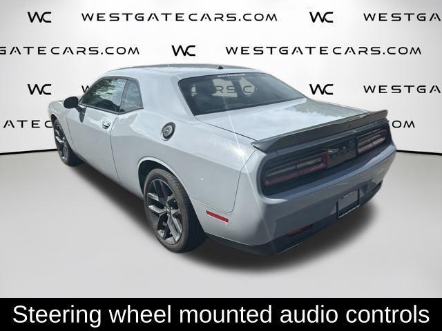 2022 Dodge Challenger SXT