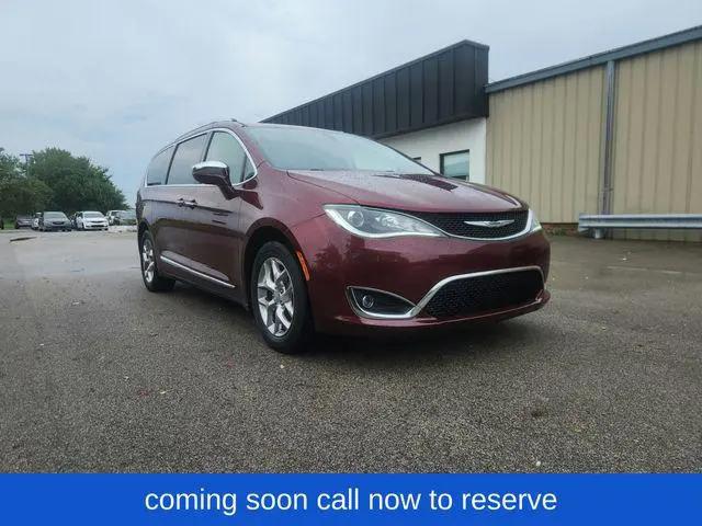 2019 Chrysler Pacifica Limited for sale in Peoria, IL