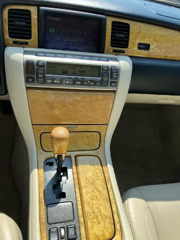 2004 Lexus SC 430 Base