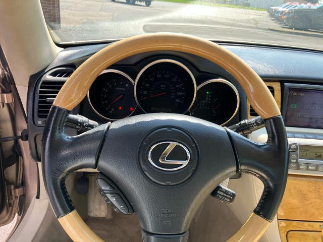 2004 Lexus SC 430 Base