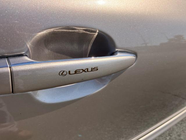 2004 Lexus SC 430 Base