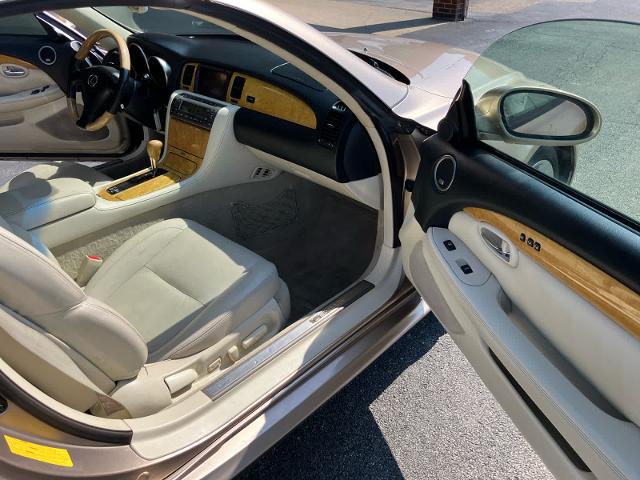 2004 Lexus SC 430 Base