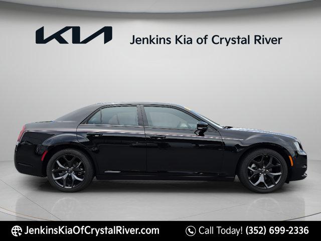 2023 Chrysler 300 300S
