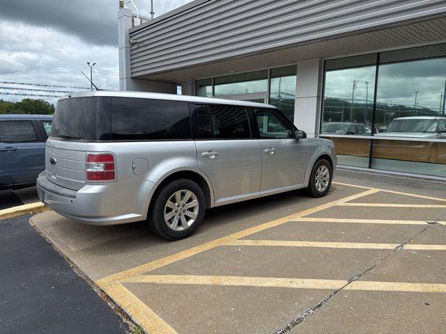 2011 Ford Flex SE