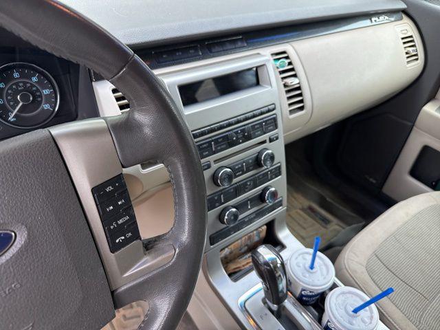 2011 Ford Flex SE