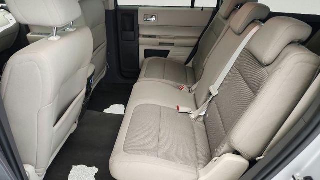 2011 Ford Flex SE