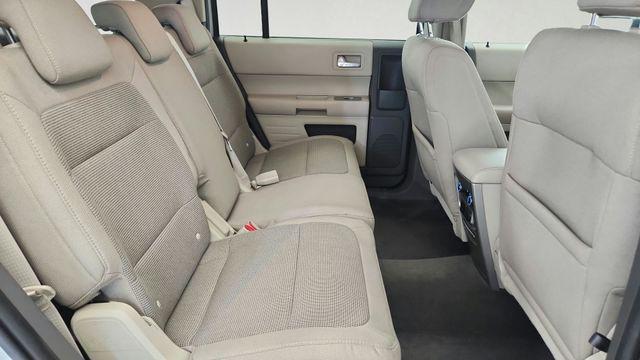2011 Ford Flex SE