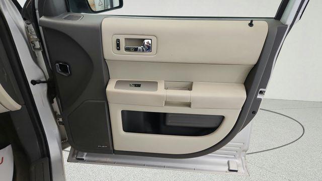2011 Ford Flex SE