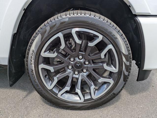 2026 Ram 1500 Limited Longhorn Crew Cab 4x4 5'7" Box