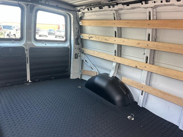 2025 GMC Savana Cargo RWD 2500 Regular Wheelbase Work Van