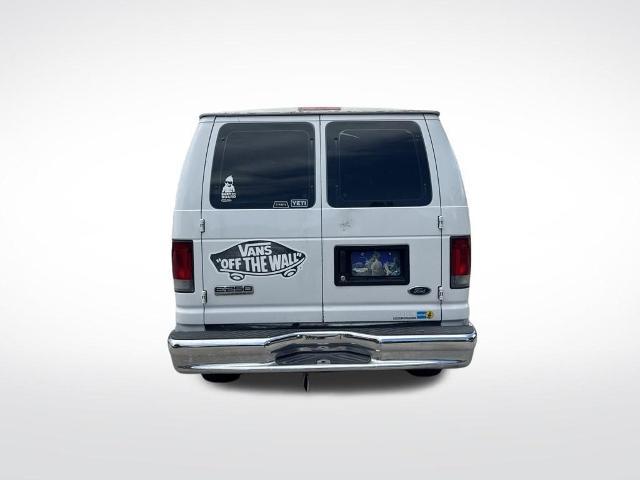 2008 Ford E-250 Commercial
