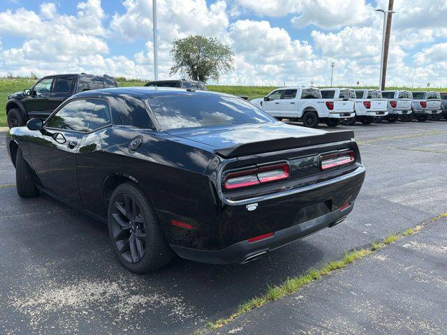 2021 Dodge Challenger SXT