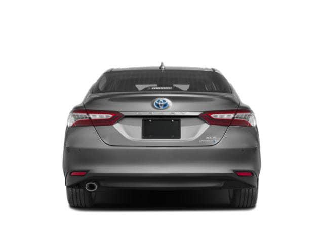 2020 Toyota Camry SE Hybrid