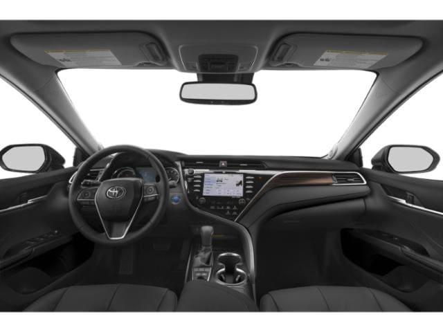 2020 Toyota Camry SE Hybrid