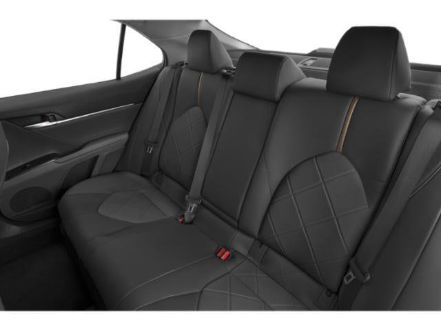 2020 Toyota Camry SE Hybrid