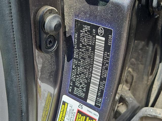 2020 Toyota Camry SE Hybrid