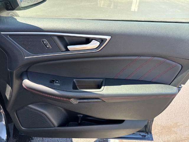 2023 Ford Edge ST Line