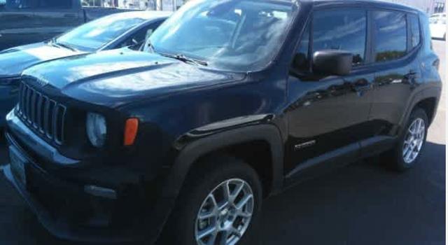 2023 Jeep Renegade Latitude 4x4 for sale in Medford, OR