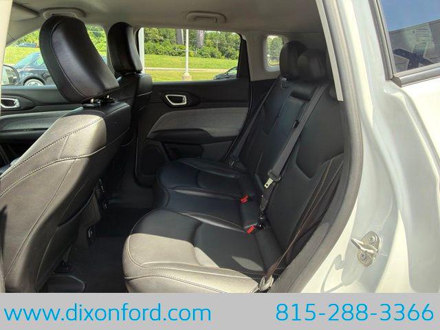 2022 Jeep Compass Latitude Lux 4x4
