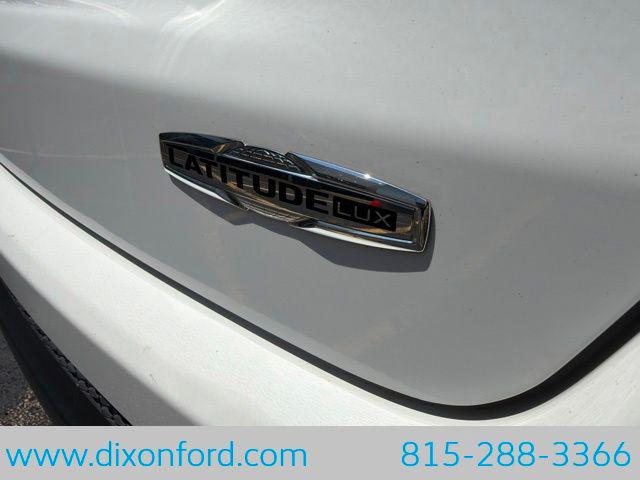 2022 Jeep Compass Latitude Lux 4x4