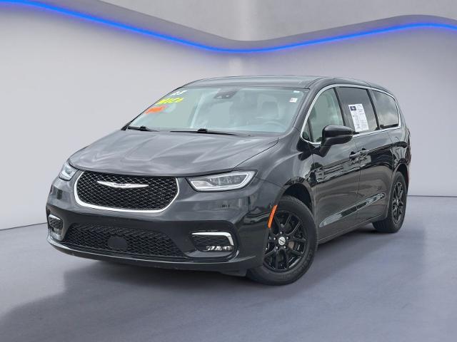 2023 Chrysler Pacifica Touring L for sale in Chattanooga, TN