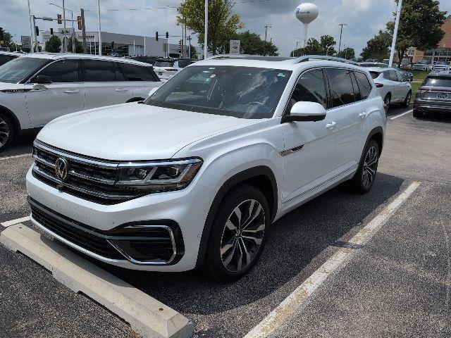 2023 Volkswagen Atlas 3.6L V6 SEL Premium R-Line for sale in Naperville, IL