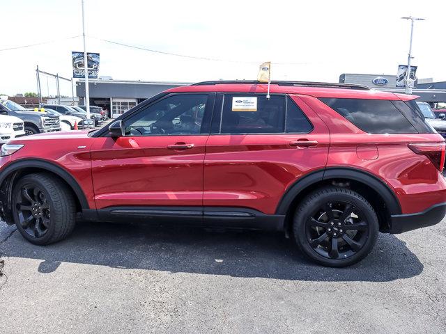 2024 Ford Explorer ST-Line
