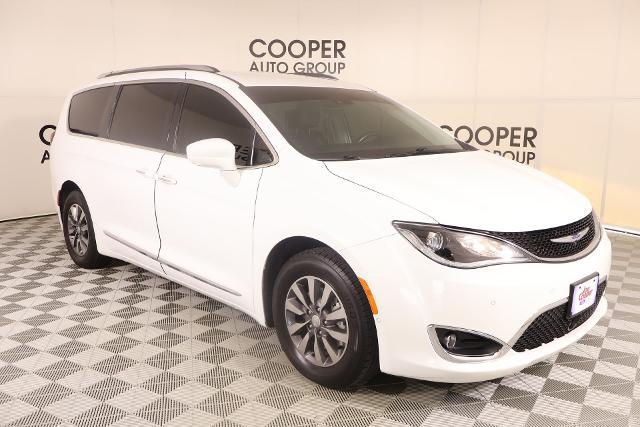 2020 Chrysler Pacifica Touring L Plus for sale in Yukon, OK