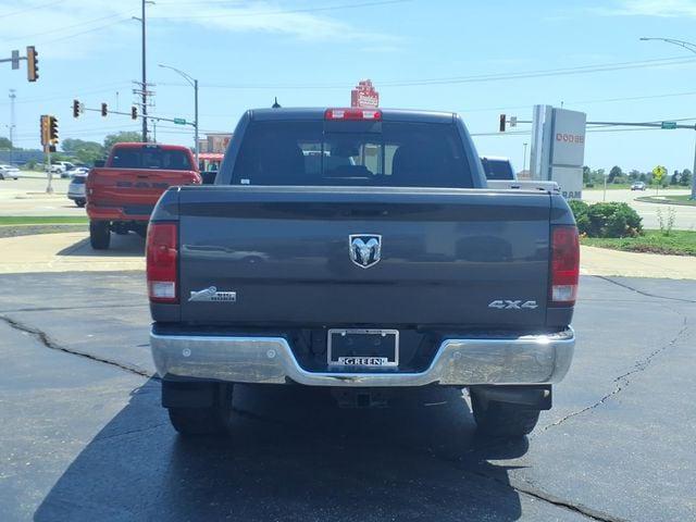 2017 Ram 1500 Big Horn Crew Cab 4x4 5'7" Box