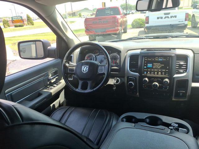 2017 Ram 1500 Big Horn Crew Cab 4x4 5'7" Box